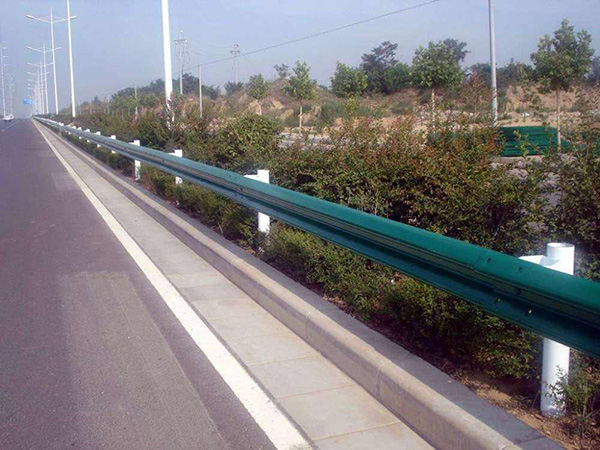 高速公路護欄網(wǎng)